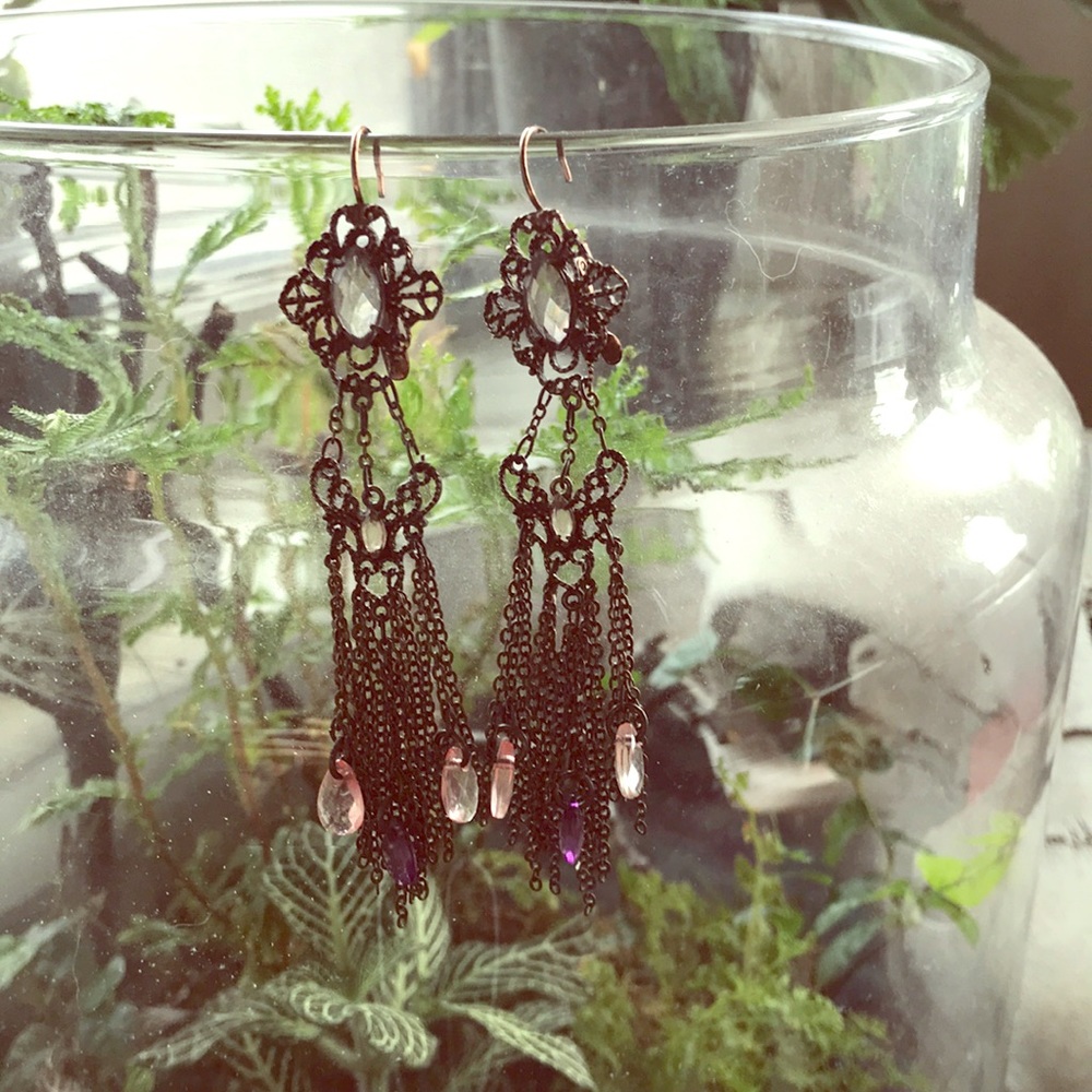 Vintage earrings with pink and purple tones